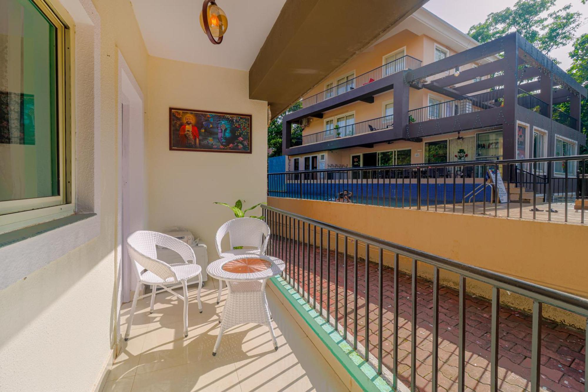 4Bhk Sparkling Apartment Near Beach Pool & Bar 2Bhkx2 Vagator Exterior photo